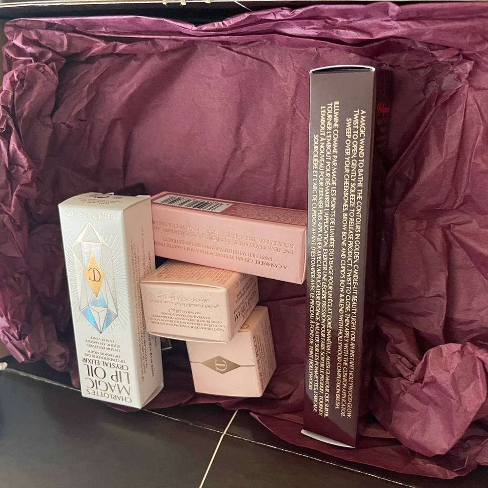 Charlotte tilbury makeup lot